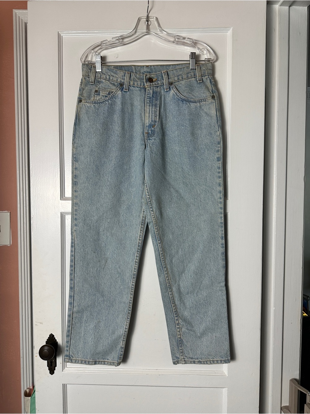 Levi's Men's Light Wash Relaxed Jeans